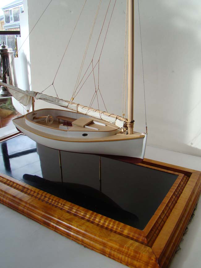 A fine scratch built model of a circa 1900 "CROSBY" Catboat — image 2